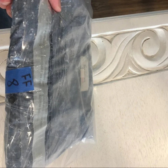 Two Vince Camuto Button Down Chambray Shirt Blouse - Picture 7 of 7